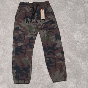 Levi's Utility Joggers